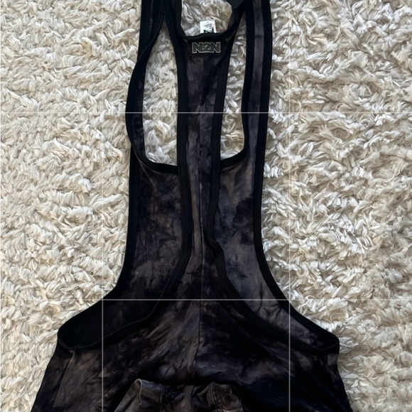 N2N Twitchin Singlet - Picture 2 of 10